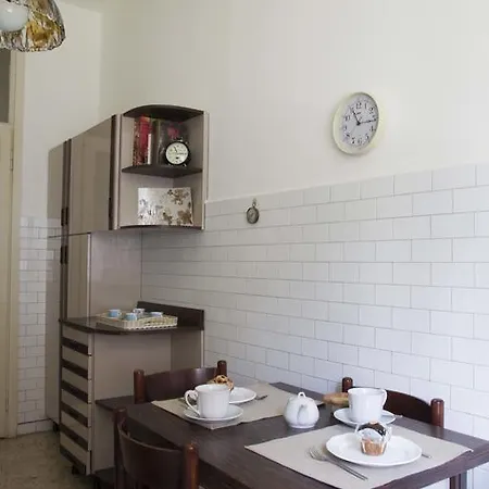 Moroni Apartment *